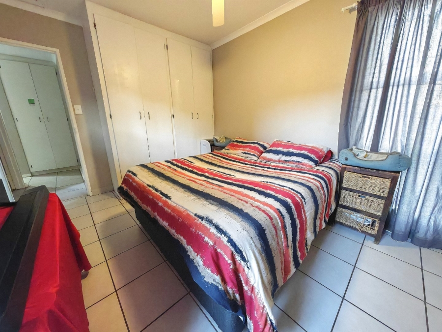 2 Bedroom Property for Sale in Langenhovenpark Free State